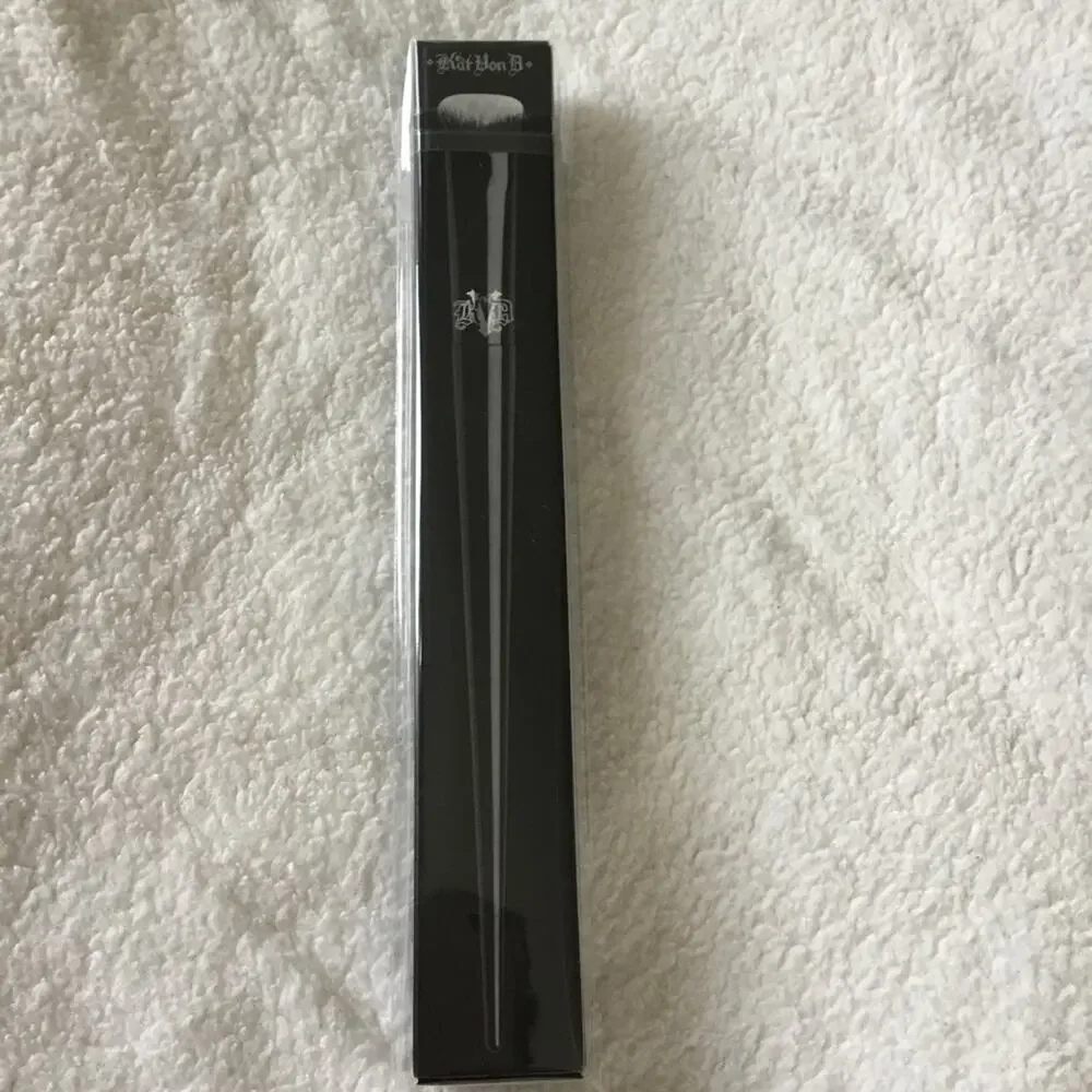 Kat Von D brand kat